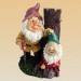Foto 1 van Dode tuinkabouters : Tuinkabouter met afgehakt hoofd