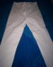 Foto 1 van Witte pantalon met sierstiksels maat 152