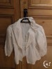 Foto 1 van Feestelijke witte blouse 128: speciaal model 