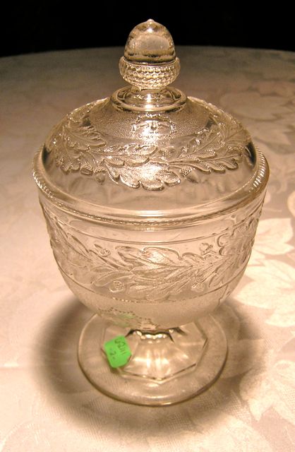 DEKSELVAASJE VROEG AMERIKAANS GEPERST GLAS 1880