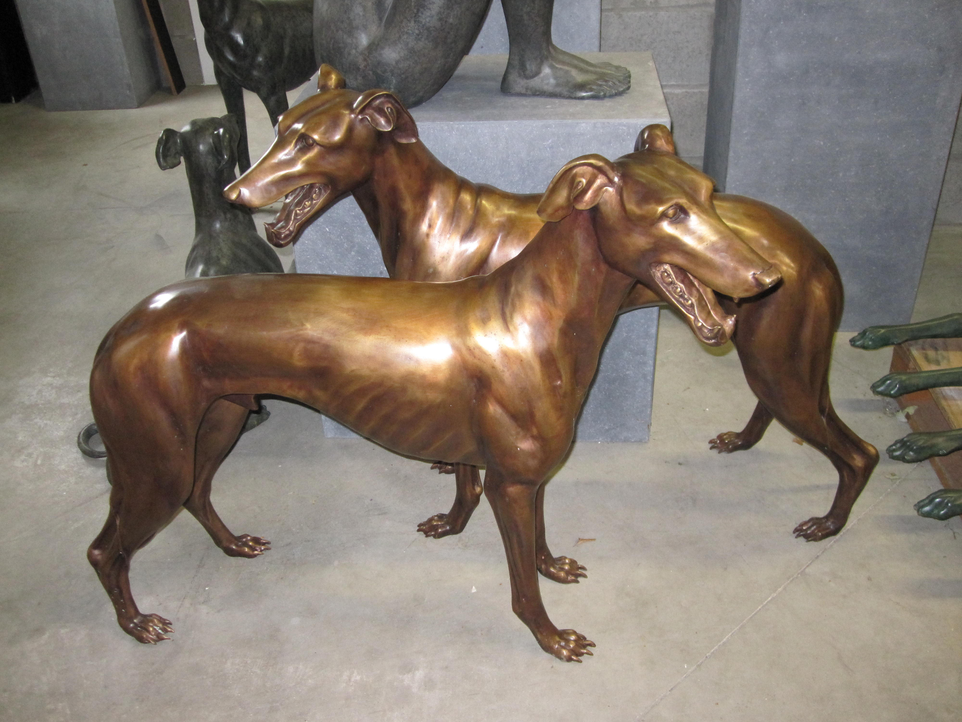 bronzen winhonden