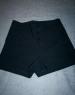Foto 1 van Kort donkerblauw shortje maat 122