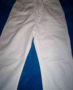 Witte pantalon