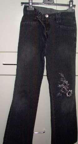 Jeansbroek (maat 146)
