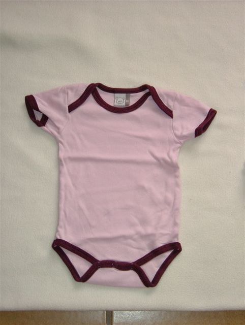  6 body's, maat 80