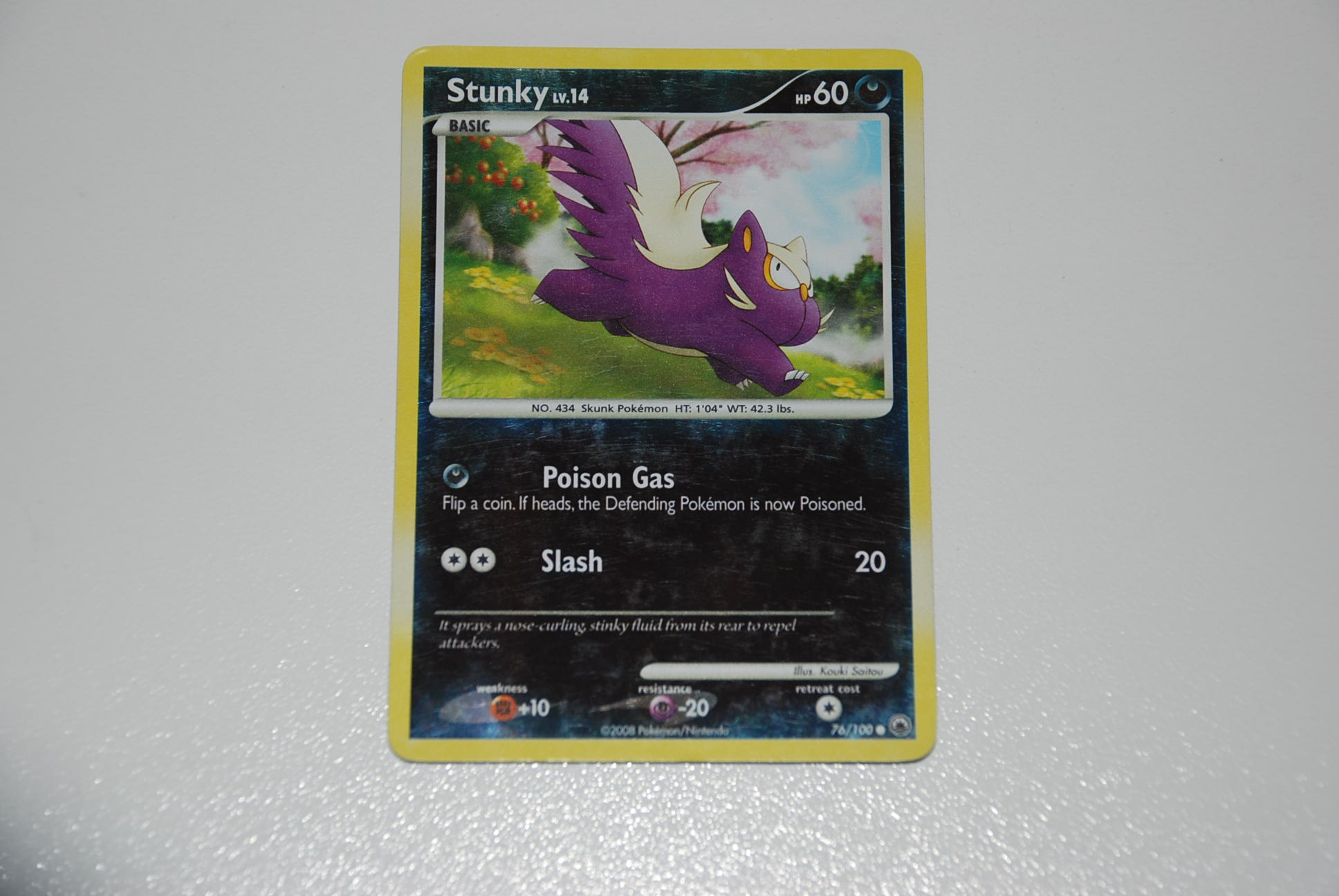 pokemon kaart stunky lv 14