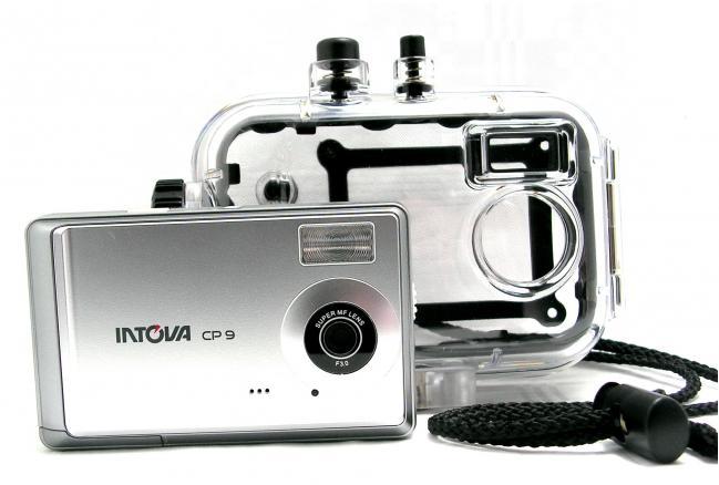 Onderwatercamera INTOVA CP 9 / Appareil photo sous marine Intova CP9