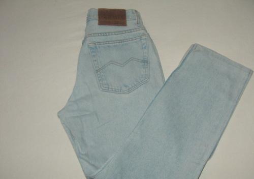 MAVERICK Jeans