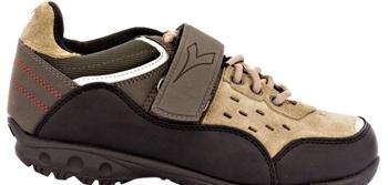diadora santa cruz
