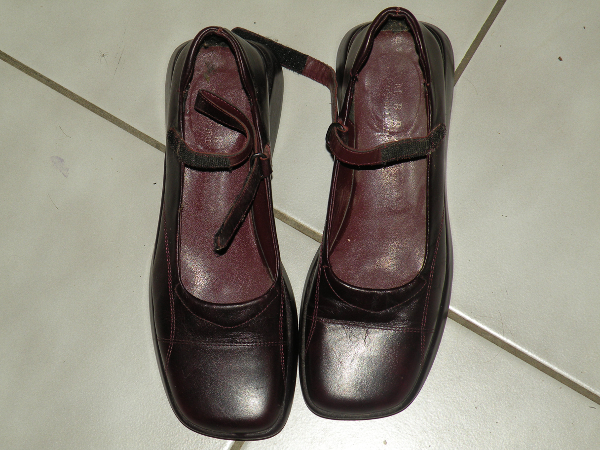 NIEUWE Italiaanse bordeaux schoenen maat 40 