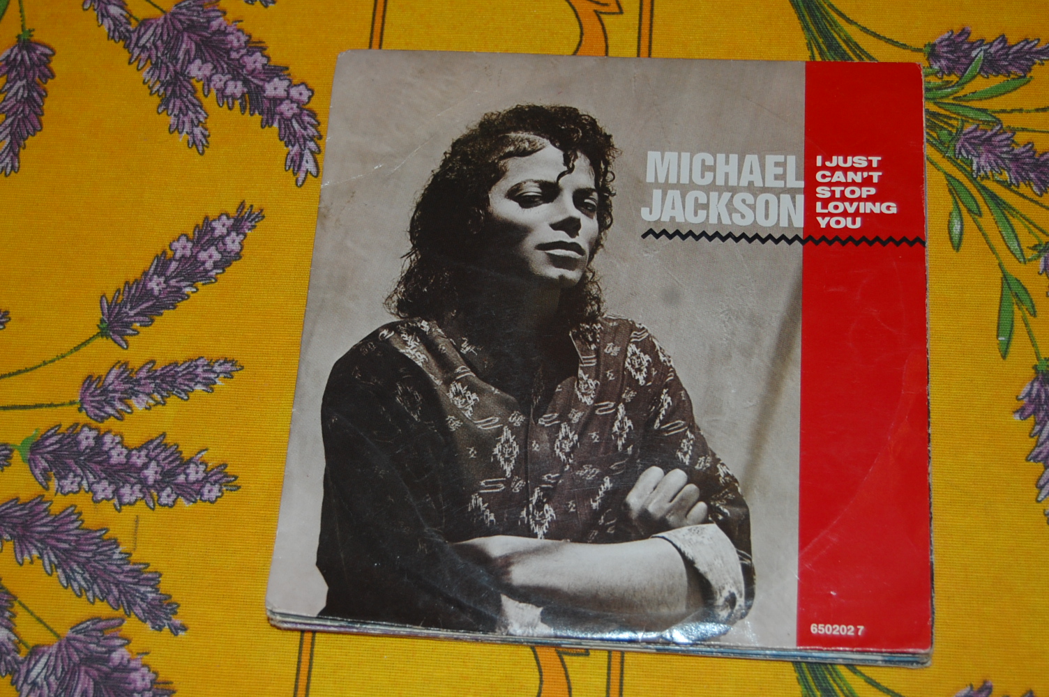 twee 45t singels van MICHAEL JACKSON