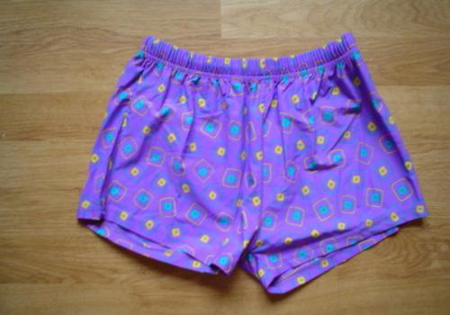 Mooie schort. " Beach Wear"