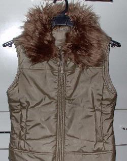 Bruin-beige mouwloos vestje met pels